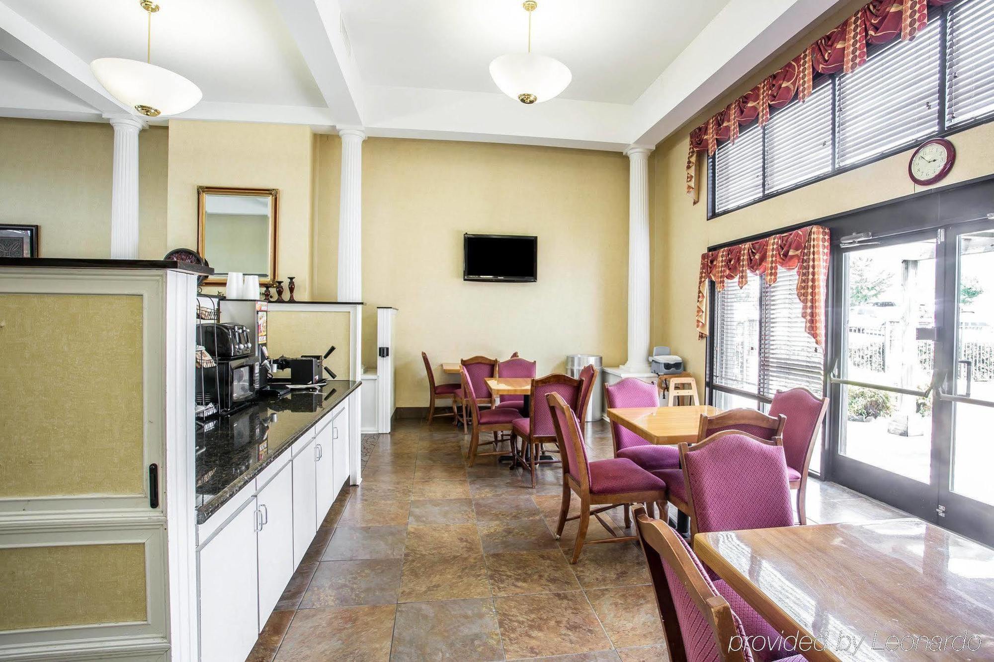 Rodeway Inn Чатануга Екстериор снимка