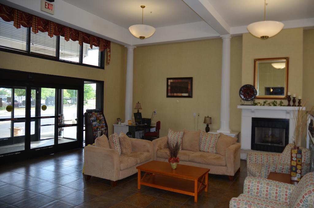 Rodeway Inn Чатануга Екстериор снимка