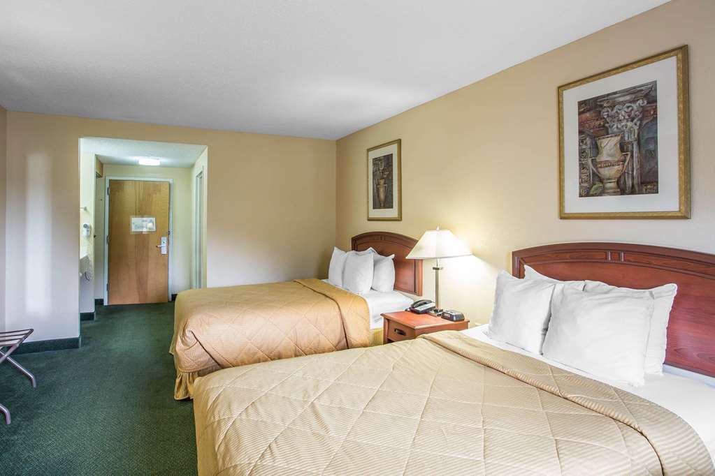 Rodeway Inn Чатануга Стая снимка